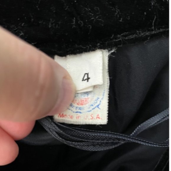 OSCAR DE LA RENTA CRUSHED VELVET MIDI SKIRT - Picture 4 of 6